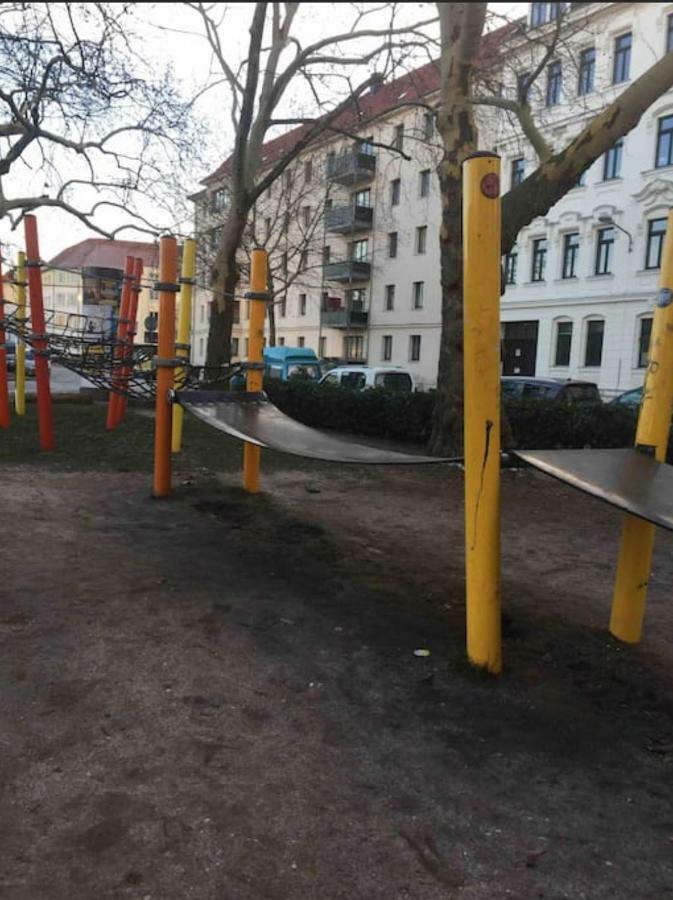 لبسيا Familienfreundliche Unterkunft Am Puls Der Stadt المظهر الخارجي الصورة